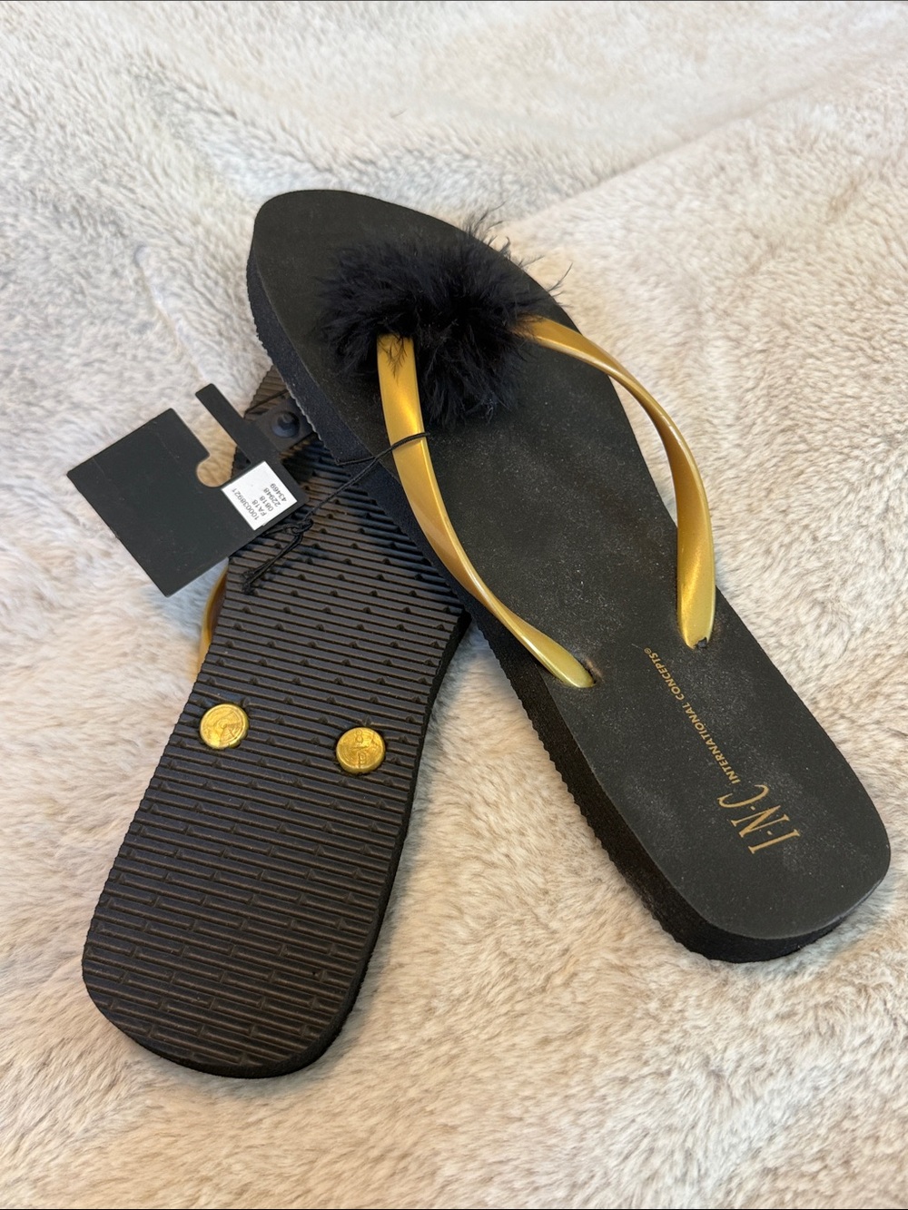 INC International Concepts Black and Gold Faux-Fur Thong Sandals